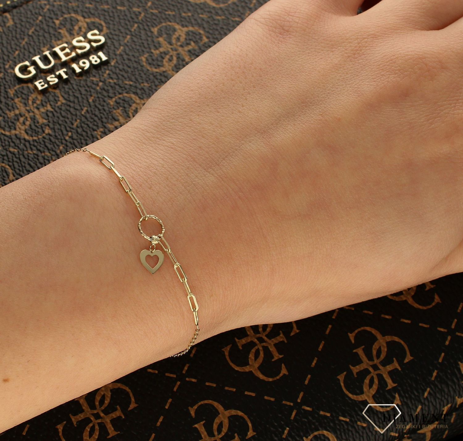 Złota bransoletka celebrytka z wiszącym sercem BR 6320 (1).jpg